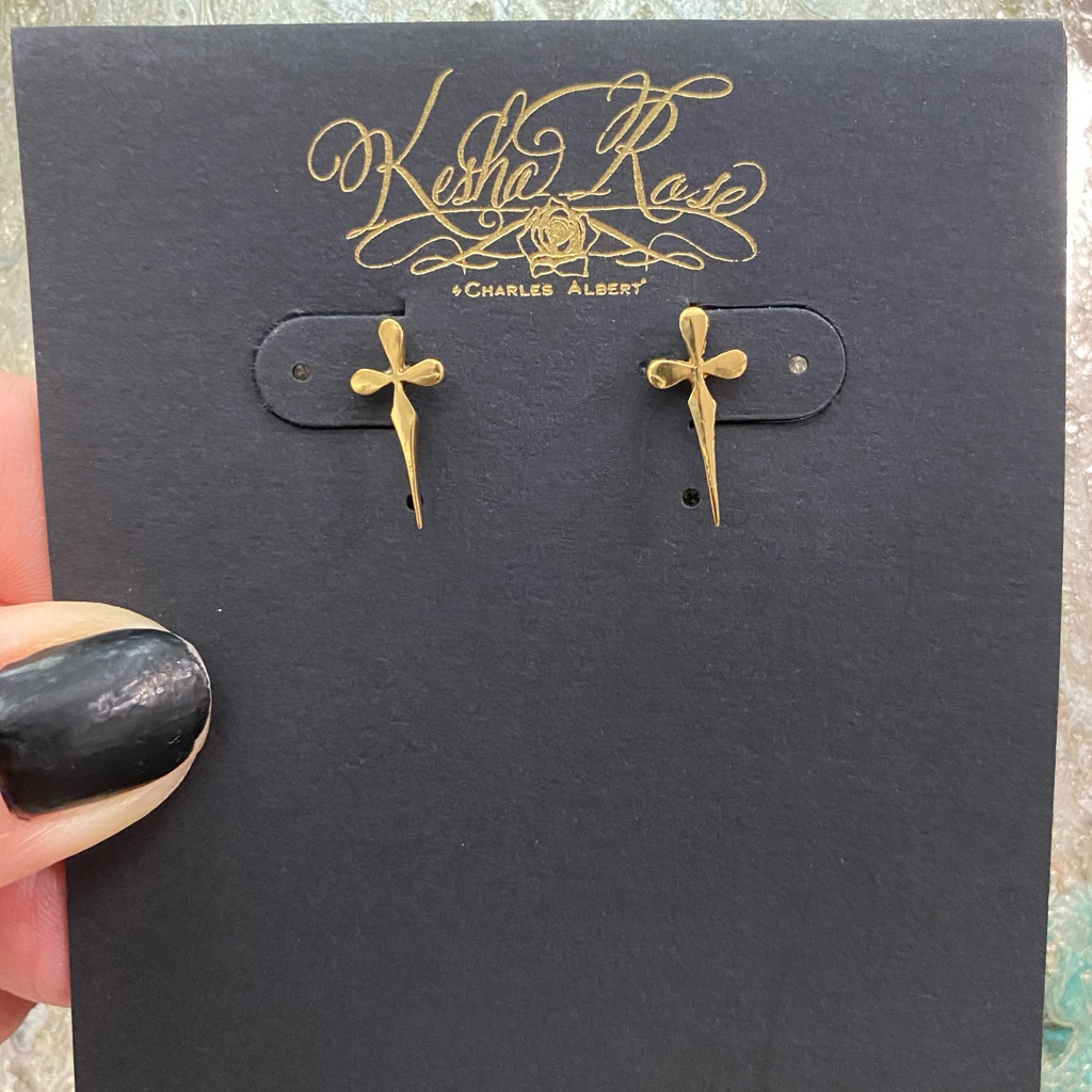 Kesha Cross Post Earrings Nwt Discontinued 60$